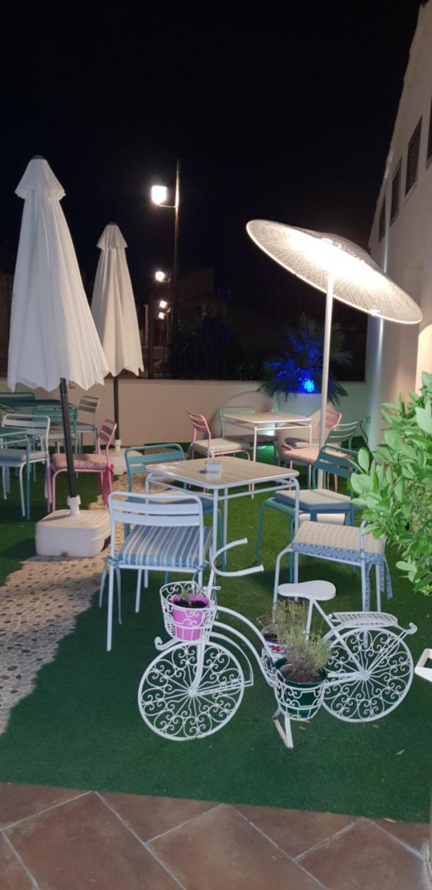 Hotel Hierbaluisa Alarcon Ngoại thất bức ảnh